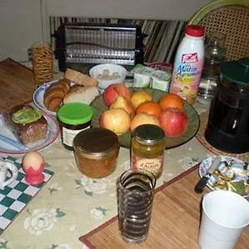 Charonne 2 Alojamento de Acomodação e Pequeno-almoço 4*
